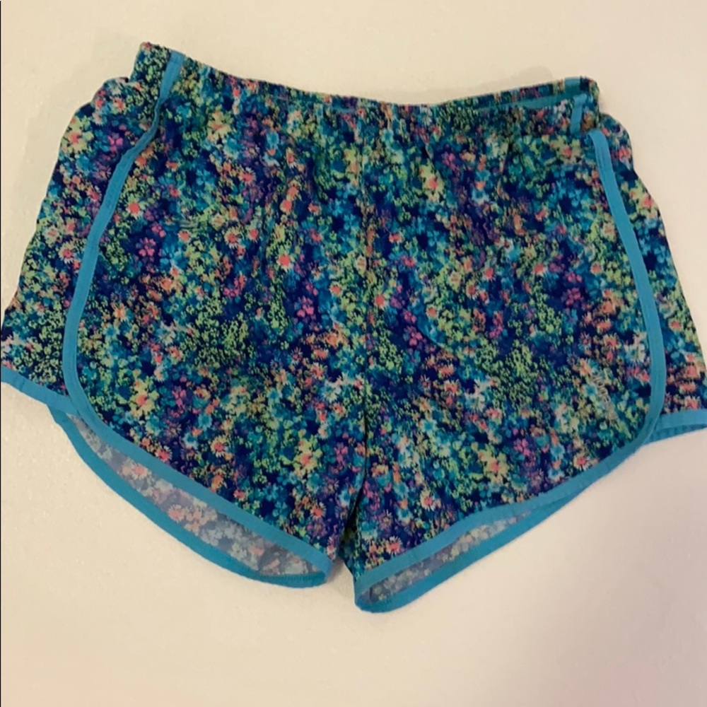 Girls Reebok running shorts L 12-14